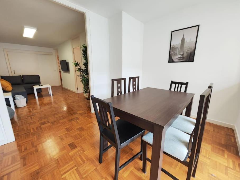 Apartamento Centro De Vigo Garaje Exterior foto
